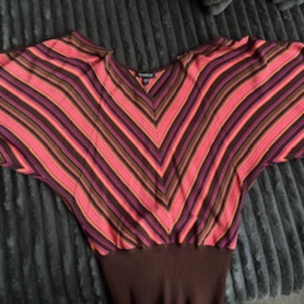 Bebe Striped Knit Top w/Split Sleeves